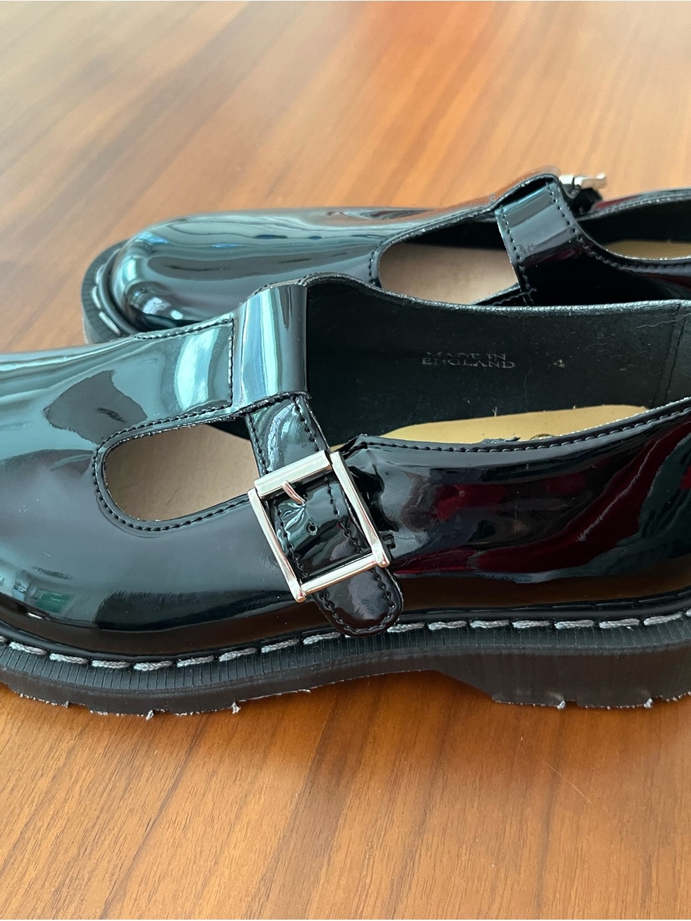 Solovair classic black patent Mary Jane shoes NWOT